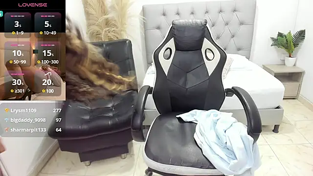 Snapshot of niraksil chatting on March 2025 06:30:01 PM niraksil online show from March 2025 06:30:01 PM