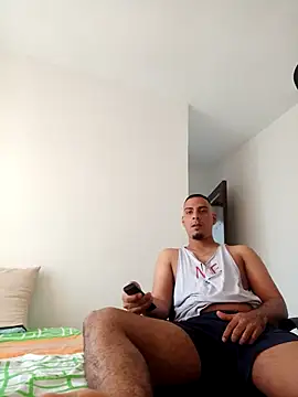 Snapshot of bonehur chatting on October 2025 08:51:01 PM bonehur online show from October 2025 08:51:01 PM