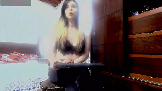 carla roberts online show from September 2025 06:02:02 PM