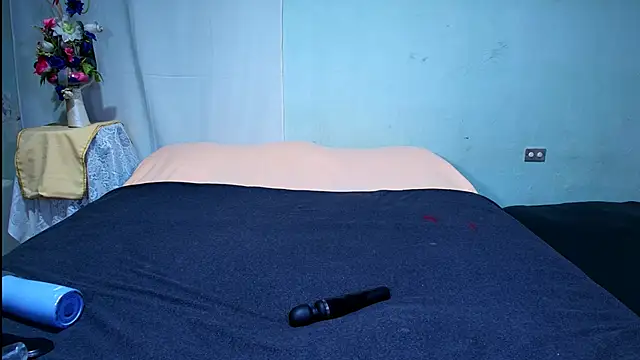 Andreabigboobs23 online show from December 2024 08:07:02 PM