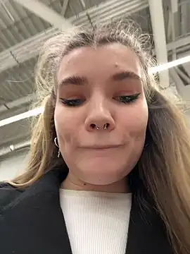 Holy Tereza online show from January 2025 03:31:02 PM