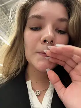 Holy Tereza online show from March 2025 03:20:01 PM