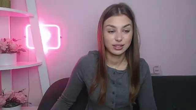 MilanaAngelAs online show from November 2025 05:39:01 AM