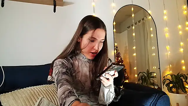 Melisa cream online show from December 2024 02:47:02 AM