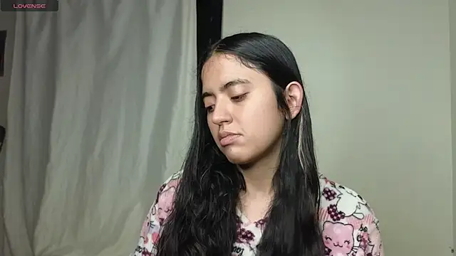 ViolettaSummer online show from October 2025 12:20:02 AM