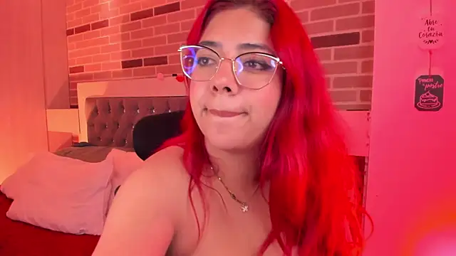 Rousse Collinss online show from January 2025 01:33:01 AM