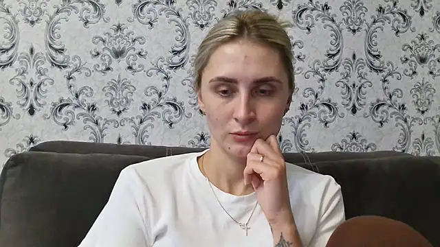 Snapshot of Jessie_August chatting on December 2024 11:18:02 AM Jessie August online show from December 2024 11:18:02 AM