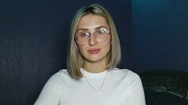 Snapshot of Jessie_August chatting on December 2024 07:31:02 PM Jessie August online show from December 2024 07:31:02 PM