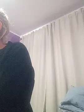 Snapshot of BritneyHudson chatting on September 2025 12:56:02 AM BritneyHudson online show from September 2025 12:56:02 AM