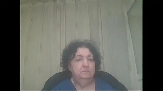 Snapshot of maturekorine chatting on November 2025 05:34:01 PM maturekorine online show from November 2025 05:34:01 PM