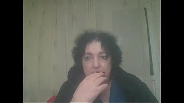 Snapshot of maturekorine chatting on November 2025 05:53:01 PM maturekorine online show from November 2025 05:53:01 PM