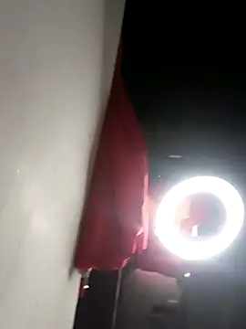 Snapshot of KarameloVzla chatting on October 2025 07:47:01 PM KarameloVzla online show from October 2025 07:47:01 PM