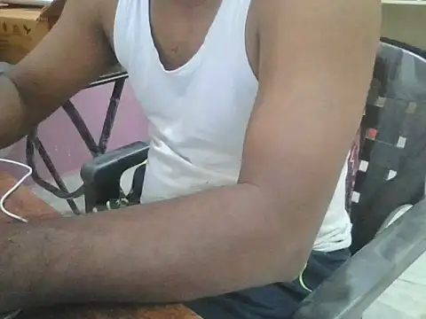 Snapshot of ITGuyhyd chatting on November 2025 09:53:01 AM ITGuyhyd online show from November 2025 09:53:01 AM