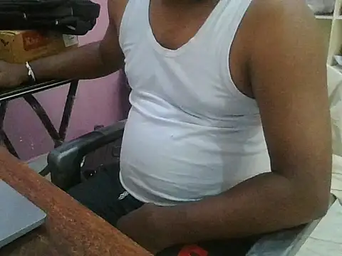 Snapshot of ITGuyhyd chatting on December 2025 08:19:02 AM ITGuyhyd online show from December 2025 08:19:02 AM