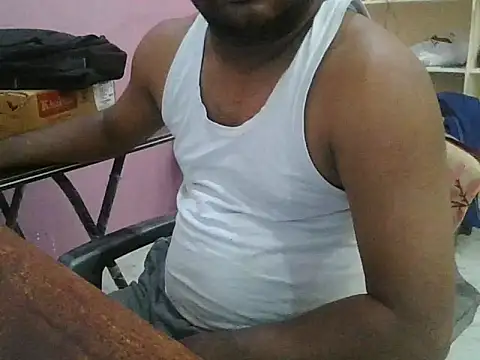 Snapshot of ITGuyhyd chatting on December 2025 08:34:01 AM ITGuyhyd online show from December 2025 08:34:01 AM