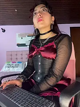  Gothiccbitch  online show from February 2025 08:26:02 AM