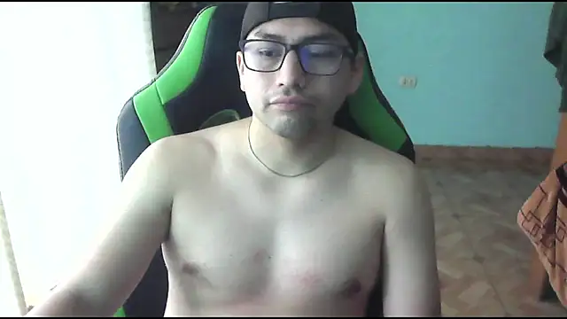 Snapshot of Allen_ibe chatting on November 2025 05:48:01 PM Allen ibe online show from November 2025 05:48:01 PM