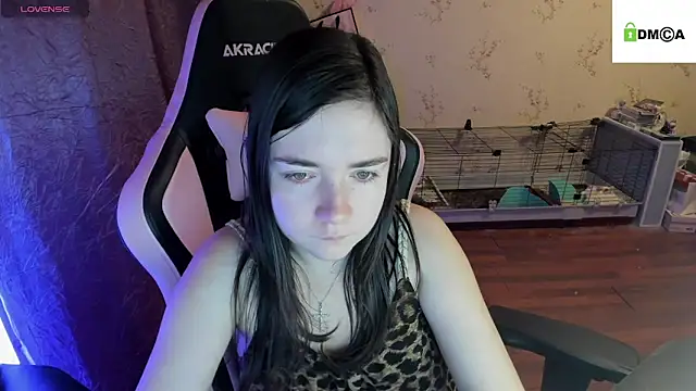 Crazy forest fairy online show from October 2025 11:03:01 PM