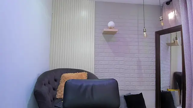  alaiasmile  online show from January 2025 05:33:01 PM