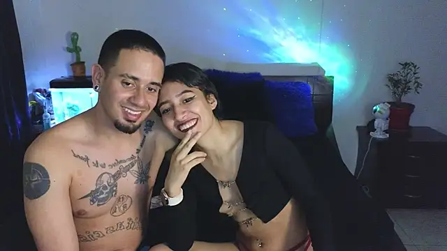 Snapshot of tony_and_sophia chatting on February 2025 11:08:02 AM tony and sophia online show from February 2025 11:08:02 AM