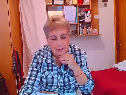 Victoria5643 online show from October 2025 03:10:02 PM