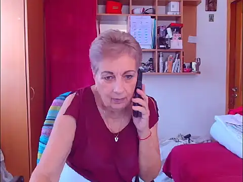 Victoria5643 online show from October 2025 06:34:01 AM