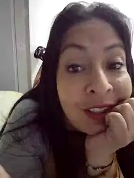 Catalina JH online show from December 2024 02:11:02 AM