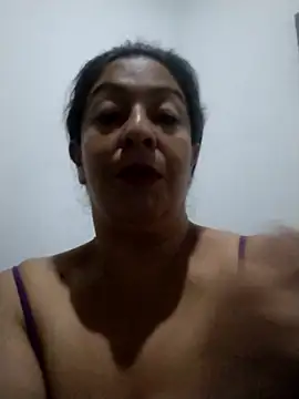 Catalina JH online show from February 2025 07:04:02 AM