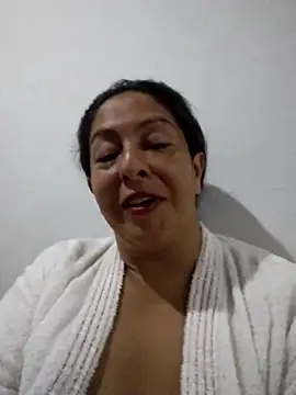 Catalina JH online show from February 2025 08:22:02 AM