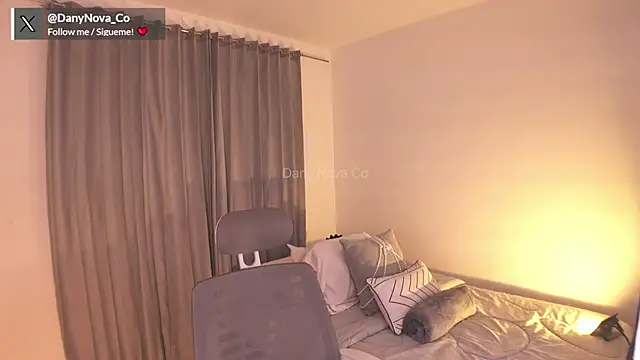 Snapshot of DanyNova_Co chatting on January 2025 10:13:02 PM DanyNova Co online show from January 2025 10:13:02 PM