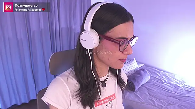 Snapshot of DanyNova_Co chatting on January 2025 10:23:01 PM DanyNova Co online show from January 2025 10:23:01 PM