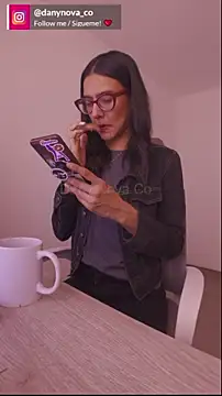 Snapshot of DanyNova_Co chatting on March 2025 09:32:02 PM DanyNova Co online show from March 2025 09:32:02 PM