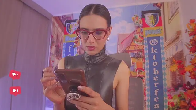 Snapshot of DanyNova_Co chatting on September 2025 09:08:02 PM DanyNova Co online show from September 2025 09:08:02 PM