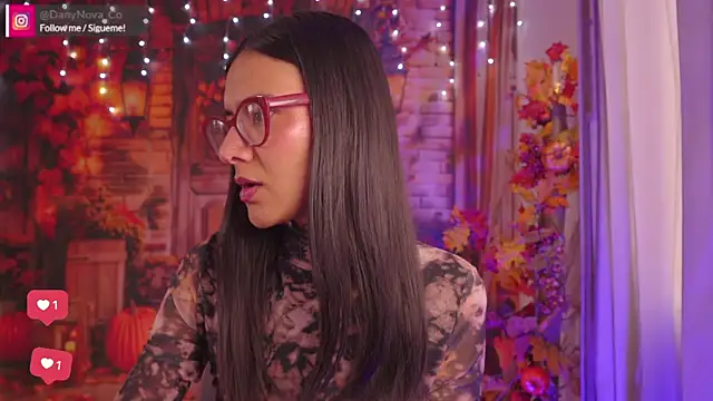 Snapshot of DanyNova_Co chatting on October 2025 09:12:02 PM DanyNova Co online show from October 2025 09:12:02 PM