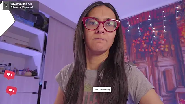 Snapshot of DanyNova_Co chatting on October 2025 09:15:01 PM DanyNova Co online show from October 2025 09:15:01 PM