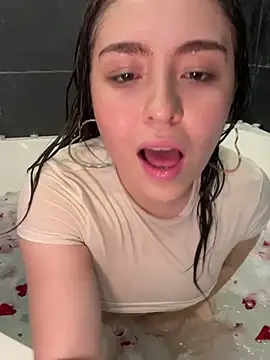 SofiMeza online show from February 2025 04:52:01 PM