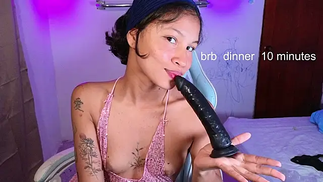 Snapshot of Peggy_Funn chatting on September 2025 12:43:02 AM Peggy Funn online show from September 2025 12:43:02 AM
