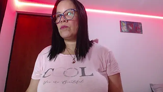 sofia lopez76 online show from January 2025 03:39:02 PM