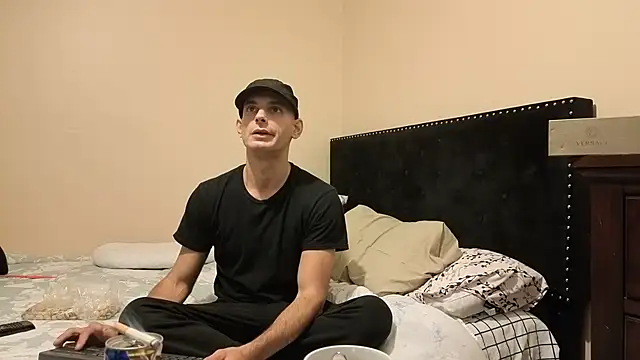 hailzeffn online show from October 2025 03:31:02 AM