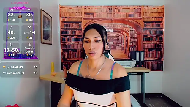 khiara moretti online show from December 2024 10:39:02 PM