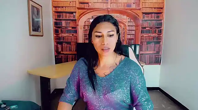 khiara moretti online show from March 2025 07:37:01 PM