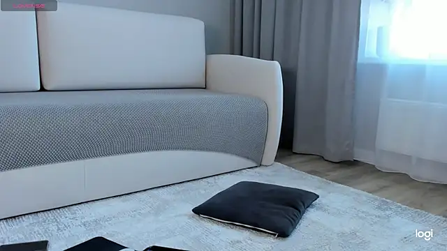 Snapshot of AmelinaLove chatting on September 2025 01:31:02 AM AmelinaLove online show from September 2025 01:31:02 AM