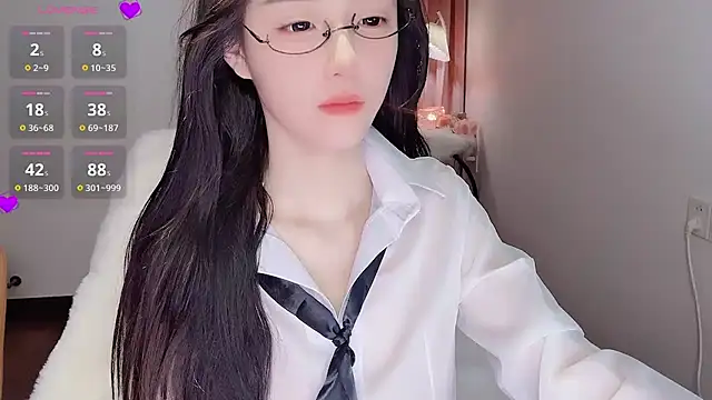 Snapshot of Duomiz chatting on October 2025 01:32:02 PM Duomiz online show from October 2025 01:32:02 PM