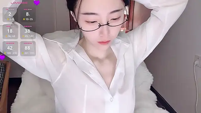 Snapshot of Duomiz chatting on October 2025 11:46:02 AM Duomiz online show from October 2025 11:46:02 AM