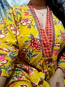 Snapshot of Jaanu_Jaanvi chatting on October 2025 08:09:02 PM Jaanu Jaanvi online show from October 2025 08:09:02 PM