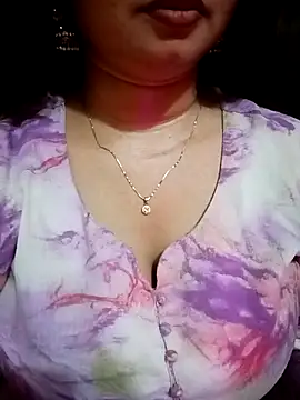 Snapshot of Jaanu_Jaanvi chatting on October 2025 06:10:02 PM Jaanu Jaanvi online show from October 2025 06:10:02 PM