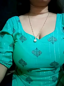 Snapshot of Jaanu_Jaanvi chatting on November 2025 06:29:02 PM Jaanu Jaanvi online show from November 2025 06:29:02 PM