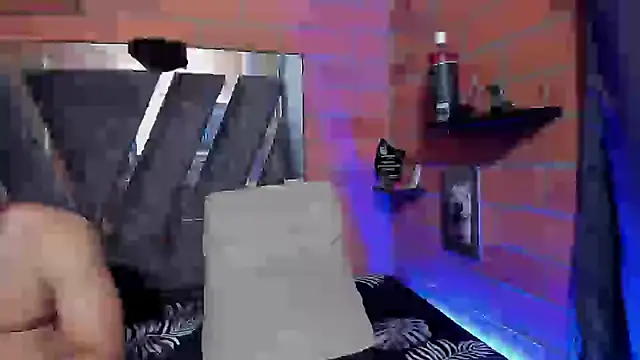 Snapshot of sainix_ chatting on December 2024 02:52:01 AM sainix online show from December 2024 02:52:01 AM