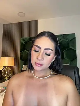 GabriellaFerrer online show from December 2024 11:08:02 AM
