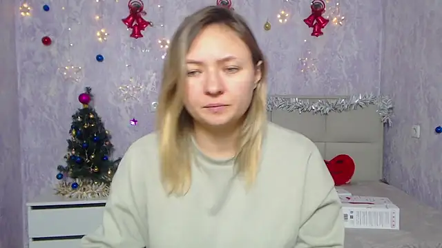 SallyVerda online show from December 2024 07:43:01 PM